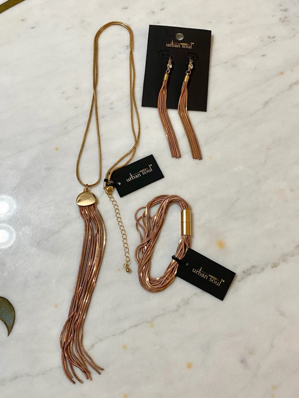 New Urban Soul Gold Tassels Jewelry Set Earrings Necklace Bracelet